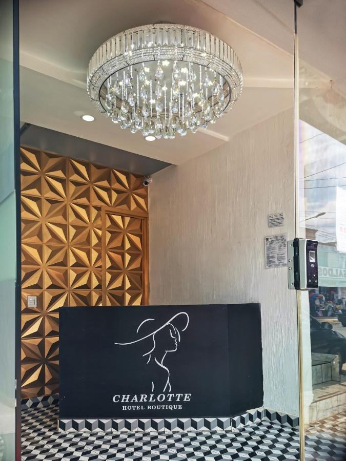Capital O Hotel Boutique Charlotte Arandas Exterior foto